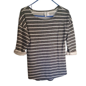 Junior's Gray And White Striped Divided Cuff Sleeve Size Extra Small Blouse /...